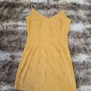 MISGUIDED Mustard Minimalist Slip Dress – Satin-Look Spaghetti Y2K Mini Dress 6